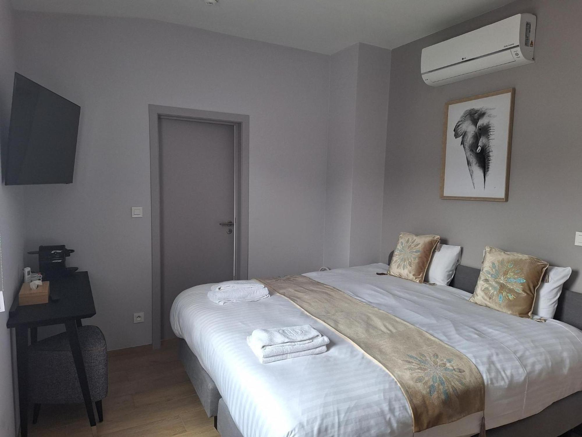 Royal Hotel-Restaurant Bonhomme Sougne-Remouchamps Ngoại thất bức ảnh